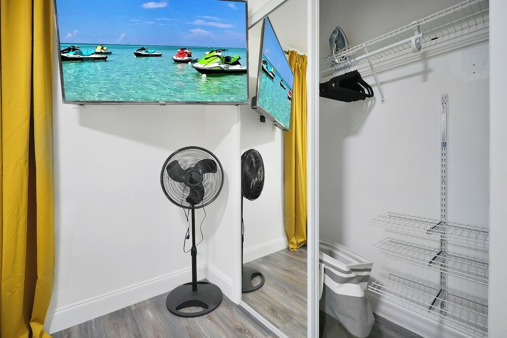 Фото 28 Guest - 4 Kitchens. Jungle Retreat in Heart Wynwood