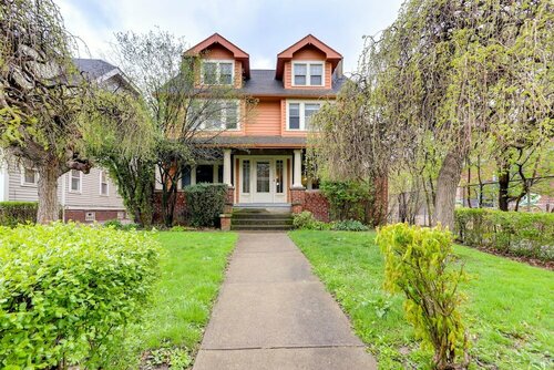 Гостиница University Circle Home 6 Mi to Downtown Cleveland! в Кливленде