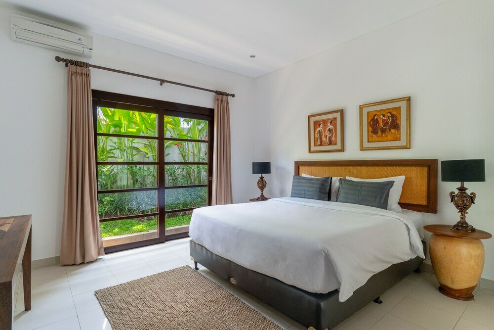 Фото Villa Helena