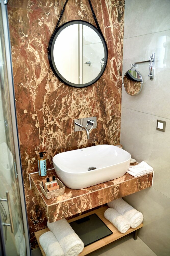 Фото Kouros Stone Suites