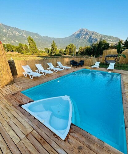 Гостиница Pine Village Bungalows Ölüdeniz в Олюденизе