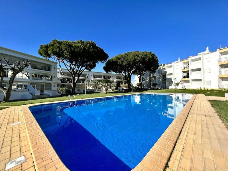 Гостиница Vilamoura Garden View 1 With Pool