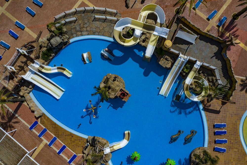 Фото Aparthotel Costa Encantada