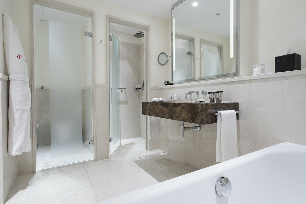 Фото Rocco Forte The Charles Hotel