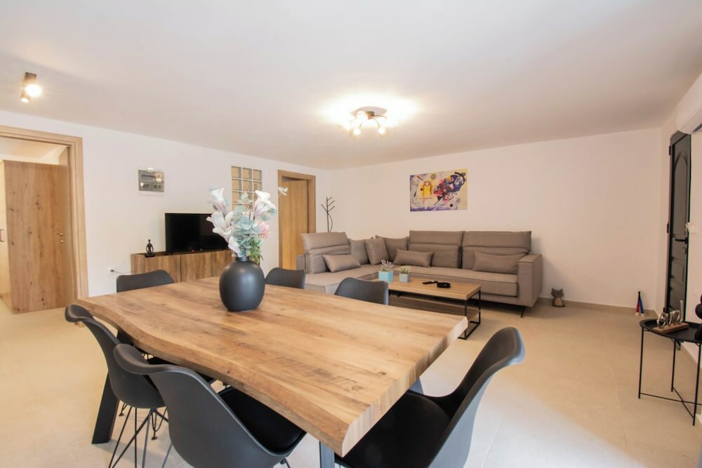 Фото Marianthi Beach House by Checkin