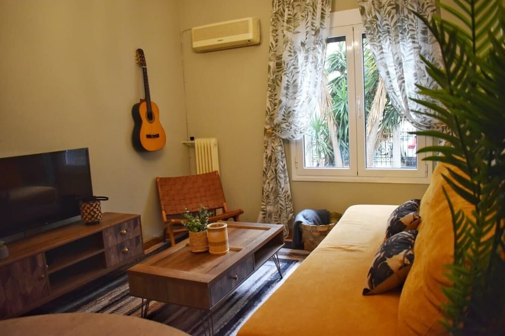 Фото Be My Guest Athens