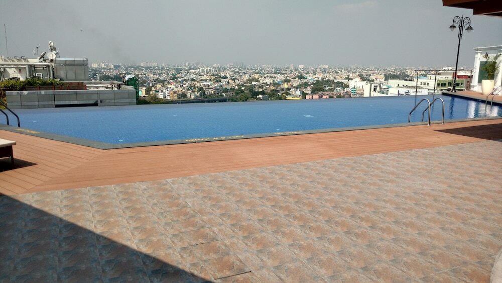 Фото Ramada Plaza by Wyndham Chennai