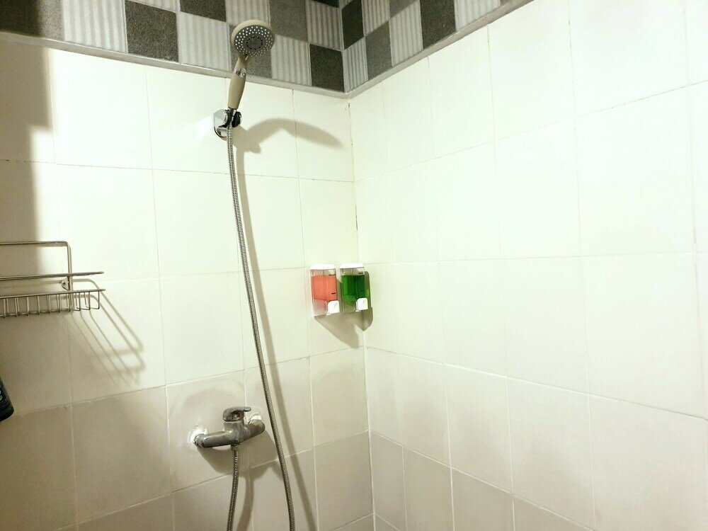 Фото Comfy Room in Piliau Residence