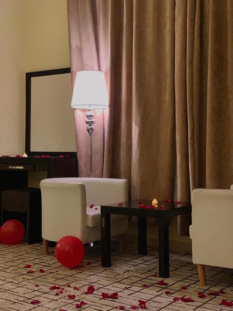 Фото Mirage Hotel