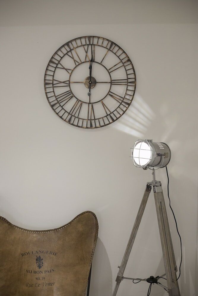 Фото Ornament Suites Nilie Hospitality Mgmt