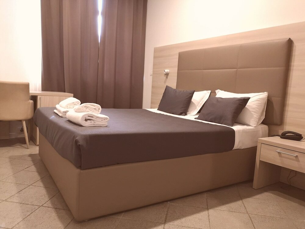 Фото Academy Hotel Fiumicino