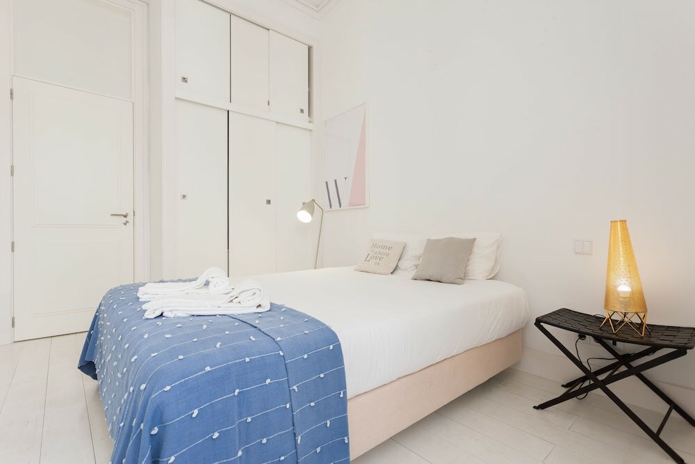 Фото Baixa Tile Blue Two-Bedroom Apartment - by Lu Holidays