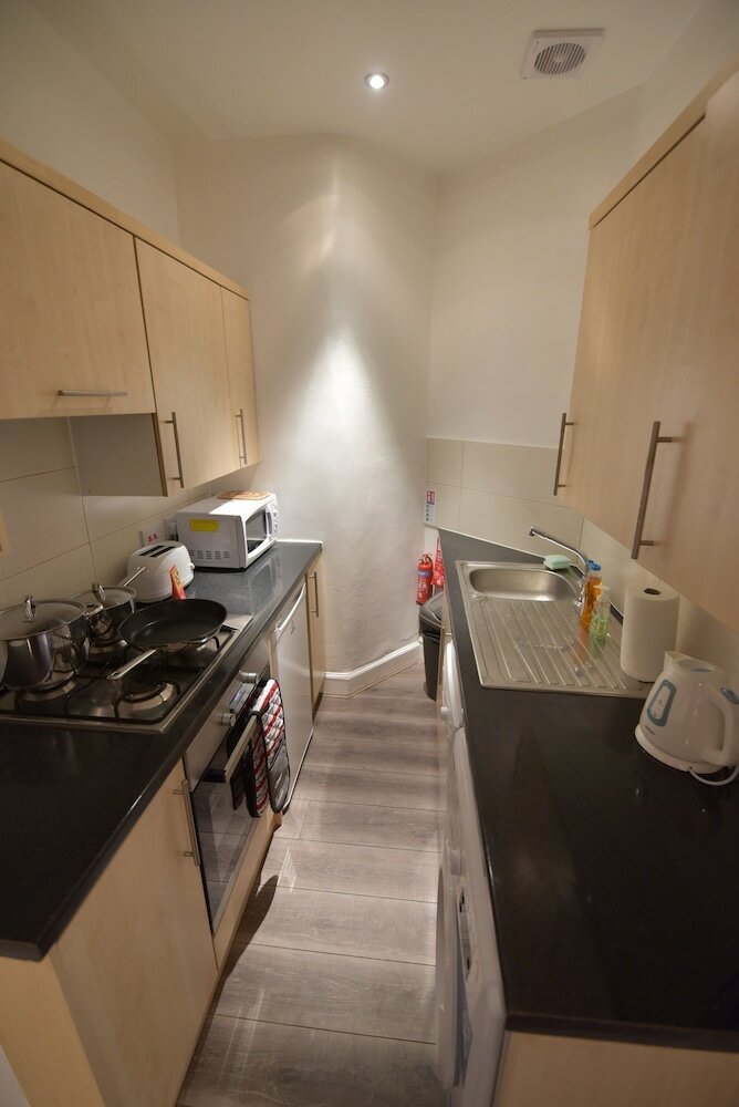 Фото First - Meadowbank House Apartment