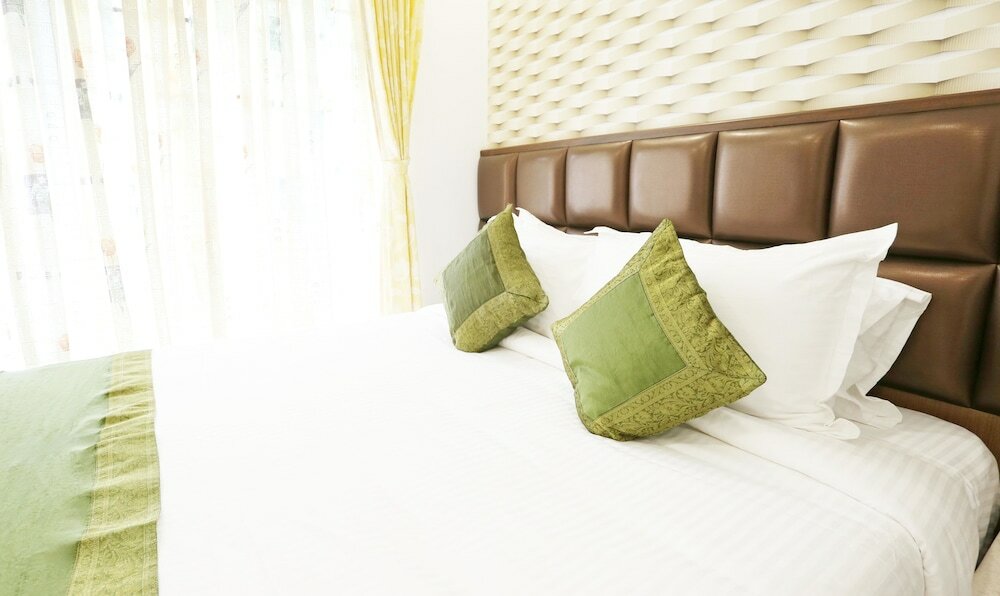 Фото Treebo Trend Pechis Castle