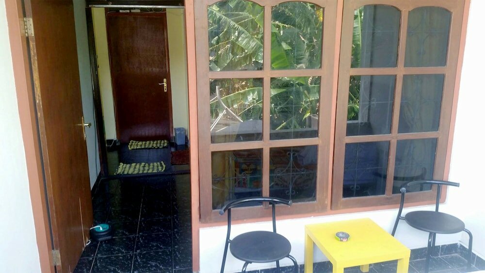 Фото Morotai Camp Hostel -Adult Only