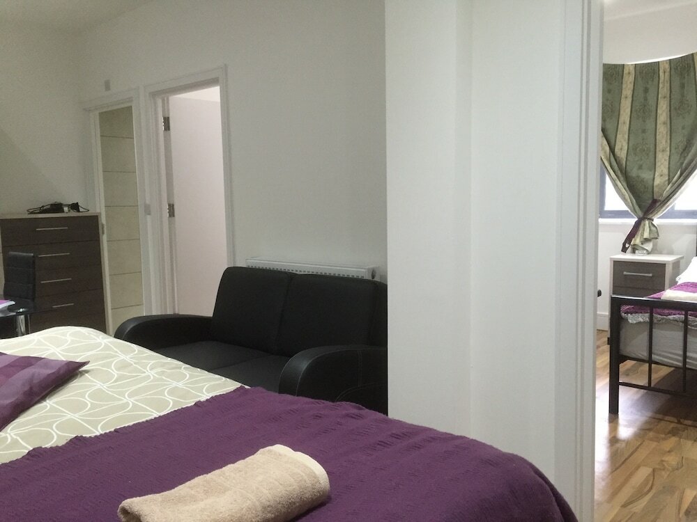 Фото Whitechapel Guest House