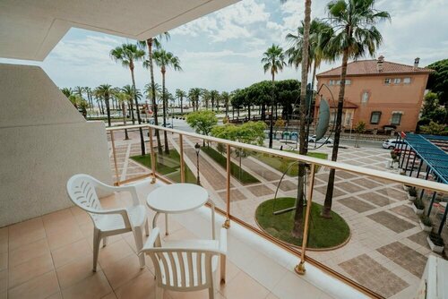 Гостиница Acacias Apartamentos Salou