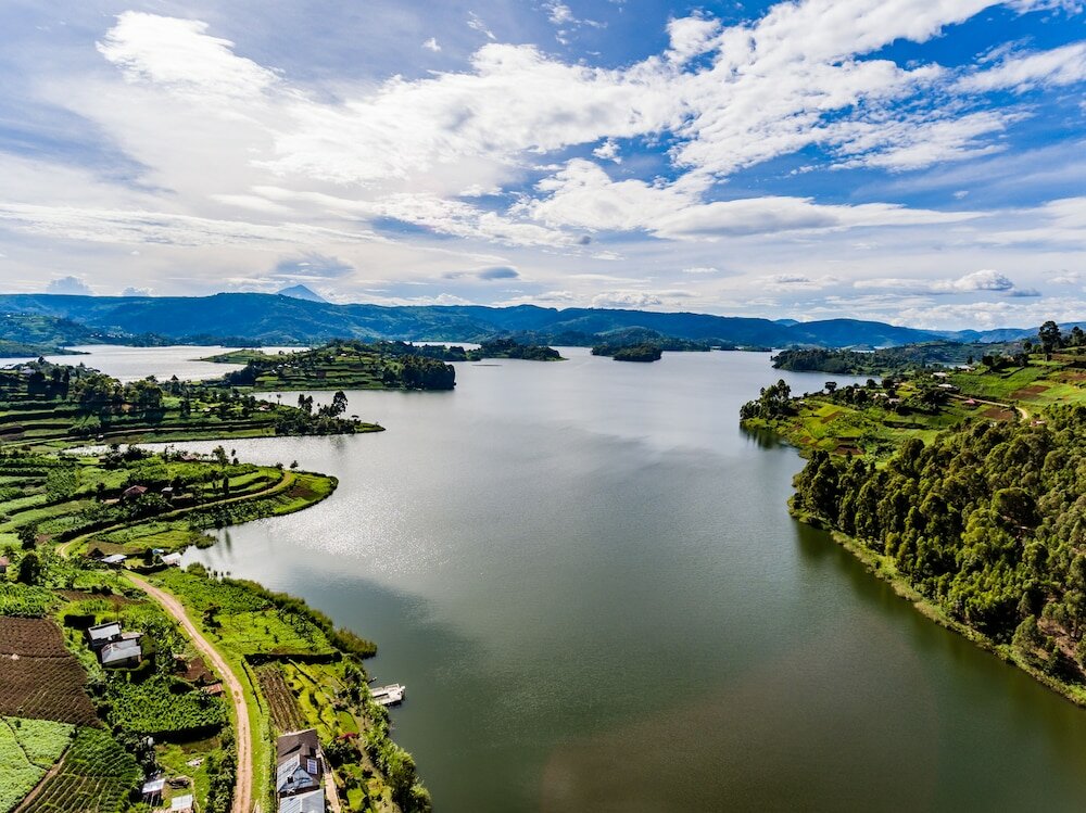 Фото Lake Bunyonyi Rock Resort