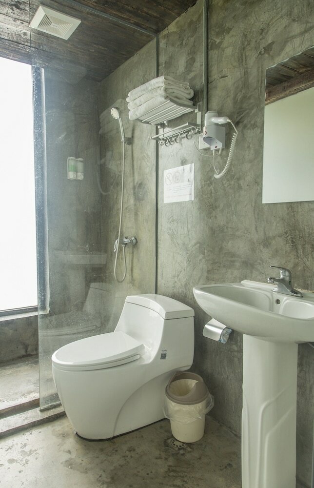 Фото Mountain Stream