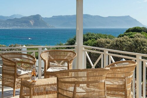 Гостиница Boulders Beach Hotel в Кейптауне