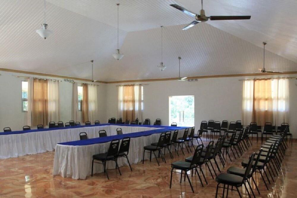 Фото Le Village d'Ennery