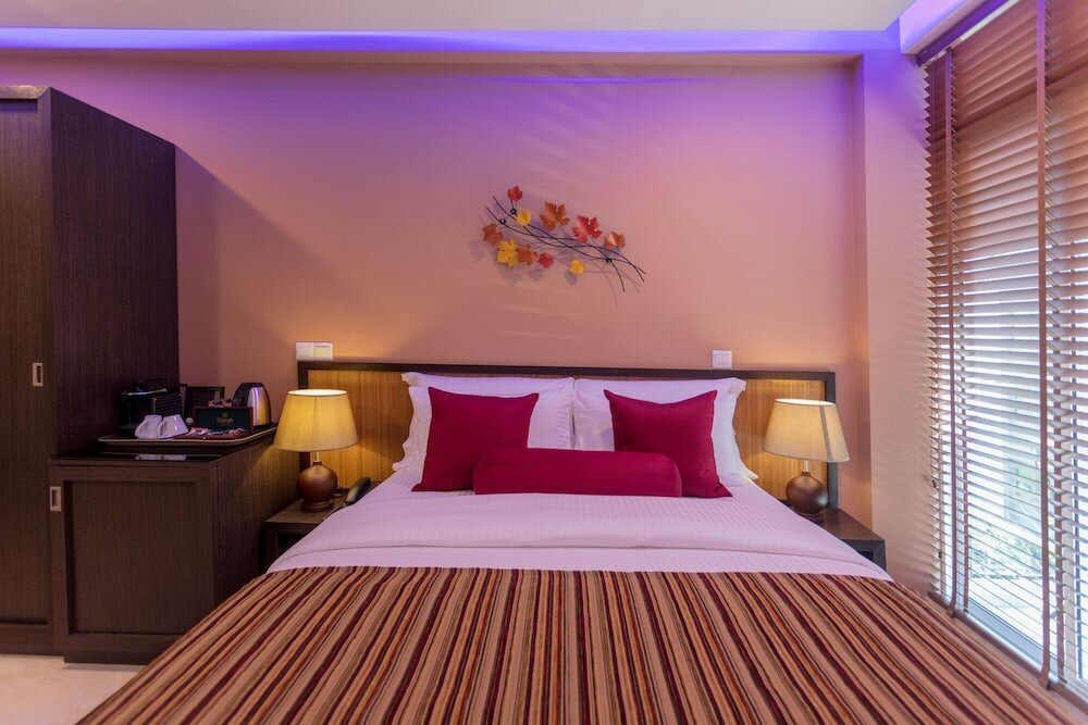 Фото The Avenue and SPA