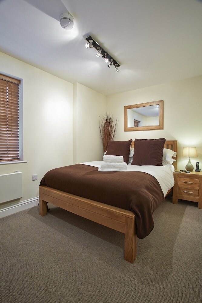 Фото Swan Place by Flying Butler