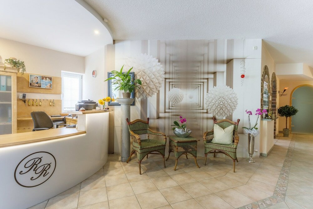 Фото Wellness Resort Romantika