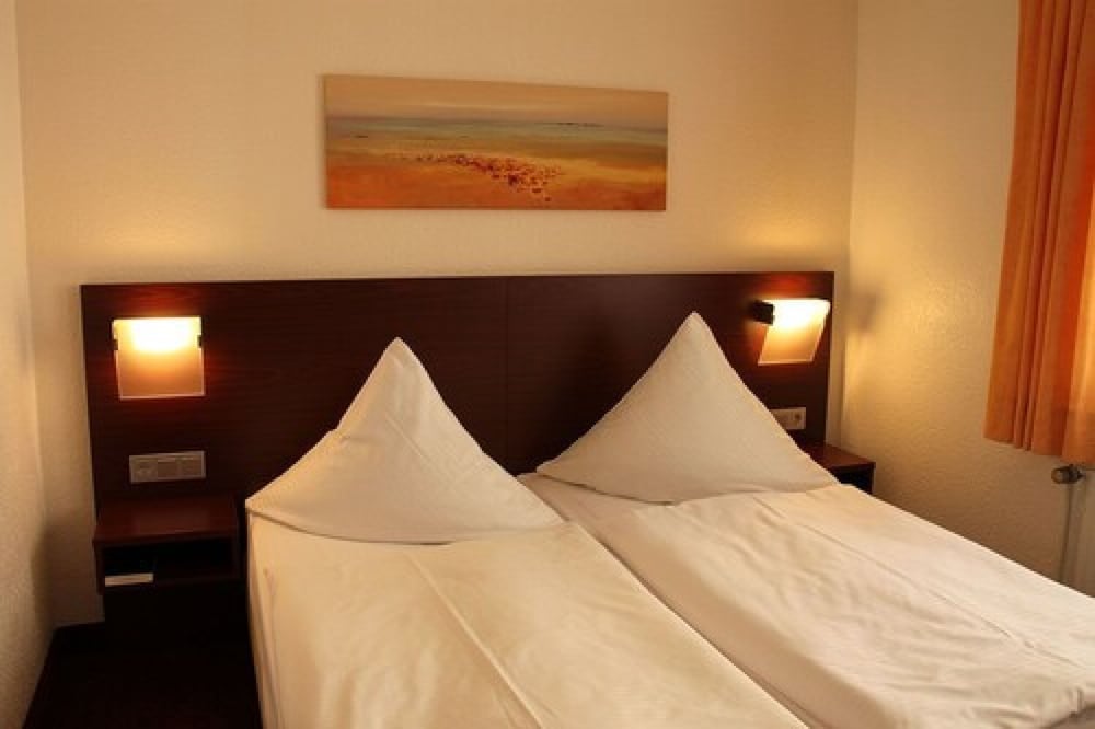 Фото Haus Sparkuhl Hotel Garni