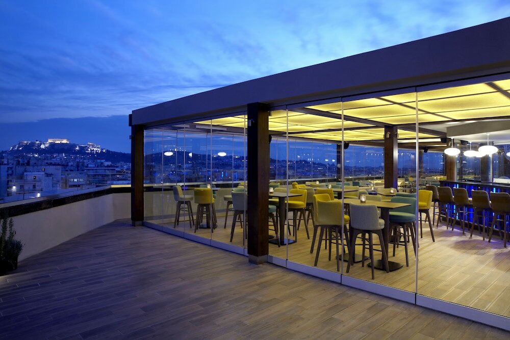 Фото Wyndham Grand Athens