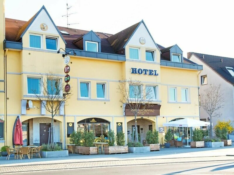Гостиница Hotel Das Kronprinz в Тройсдорфе