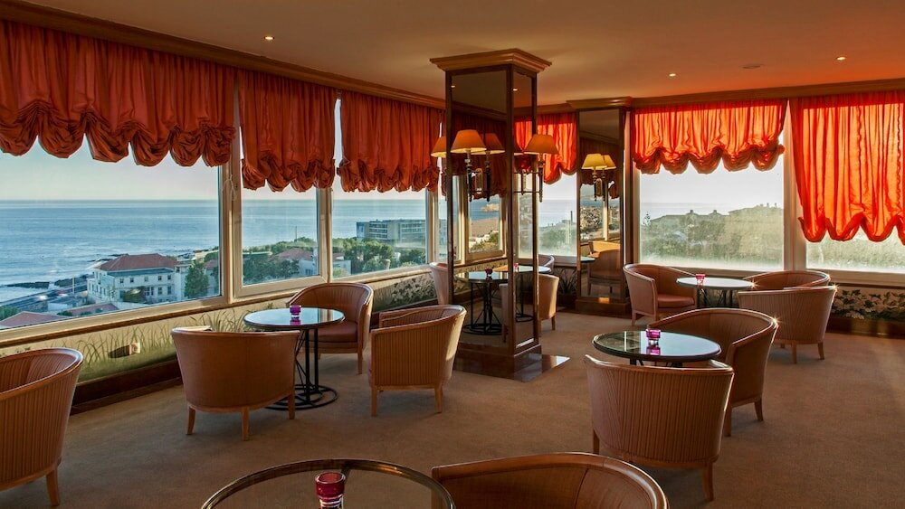 Фото Carcavelos Beach Hotel