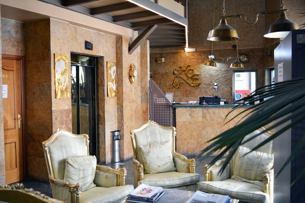 Фото Hotel Caballero Errante