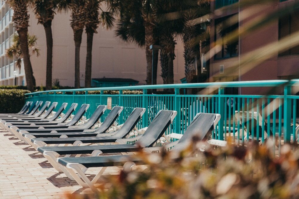 Фото Sandcastle Oceanfront Resort South Beach