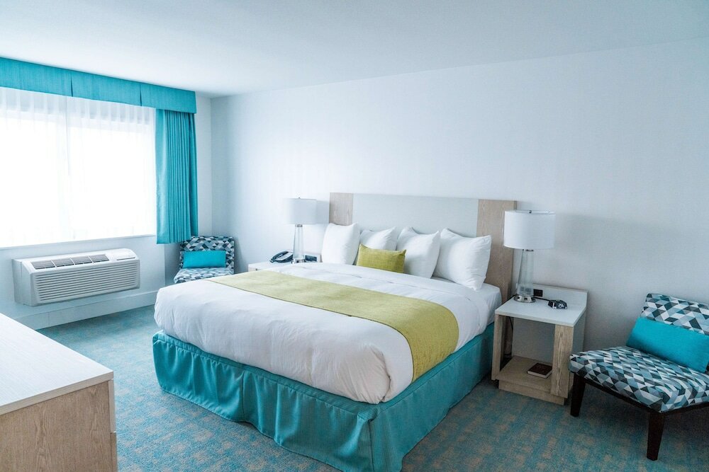 Фото Coast Hotel & Convention Centre Langley City