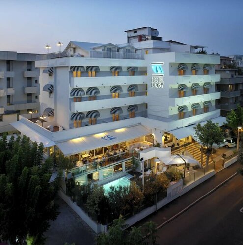Внешний вид отеля Dory в Риччоне, фото 1