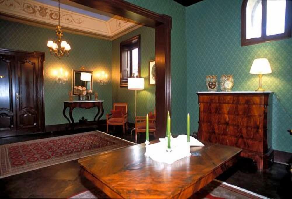 Фото Palazzo Failla