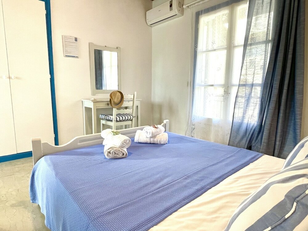 Фото Sunflower Apartments