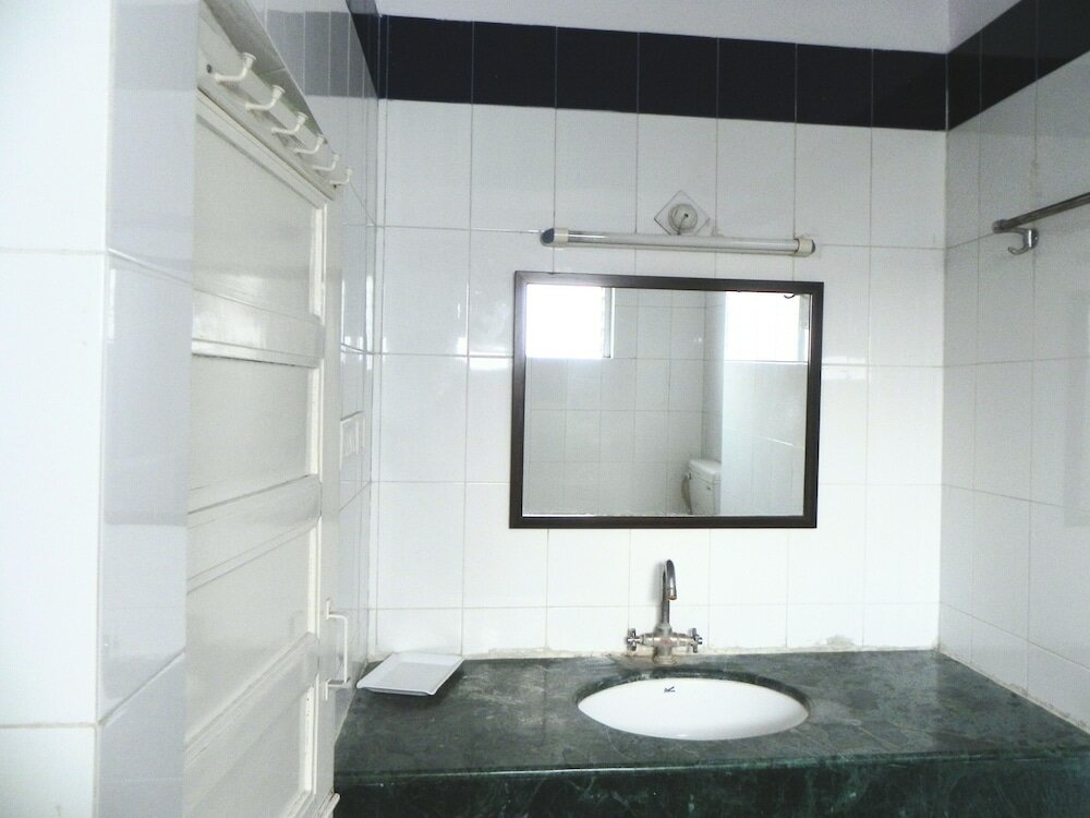 Фото Hotel Kishan Kunj