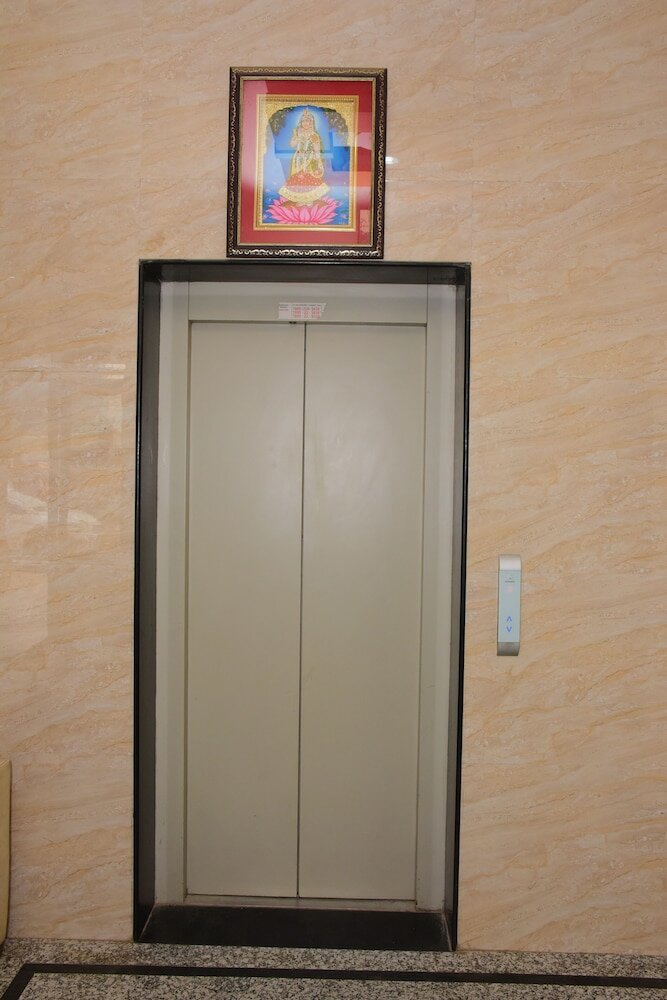 Фото Hotel Anamsa Residency