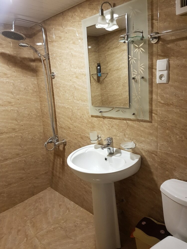 Фото Hotel Mariana