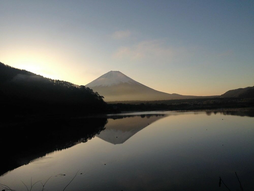 Фото Shoji Lake Hotel