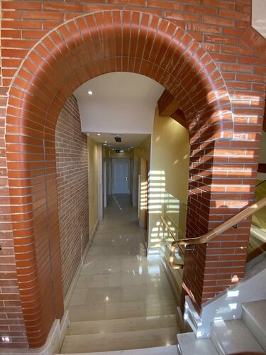 Гостиница The Red Bricks Hotel в Шкодере