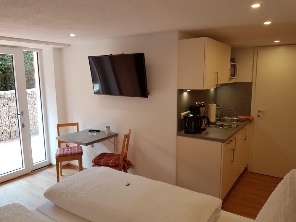 Фото Ferienwohnungen am Buchbrunnen