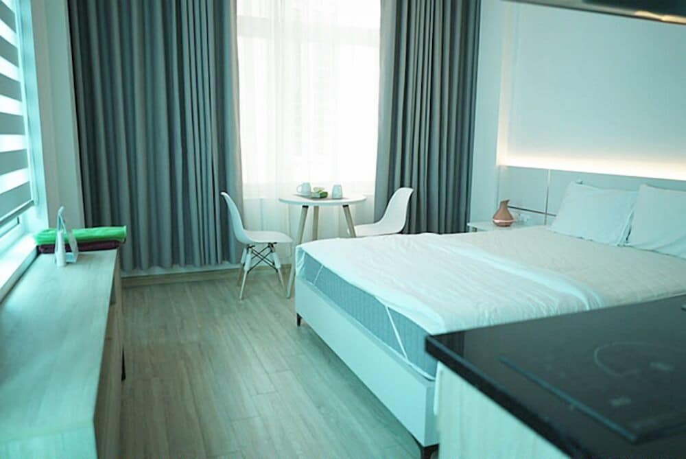 Фото отеля 2