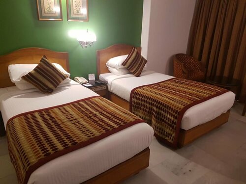 Гостиница Ramee Guestline Hotel Dadar в Мумбаи