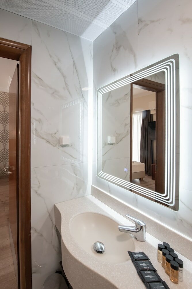 Фото Golden City