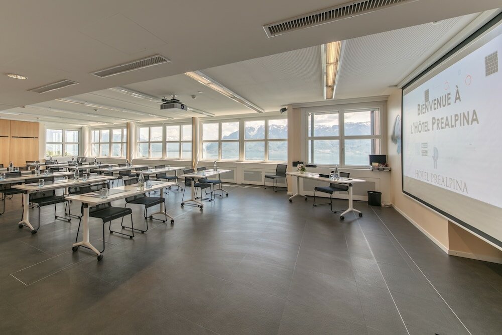Фото Hotel Préalpina