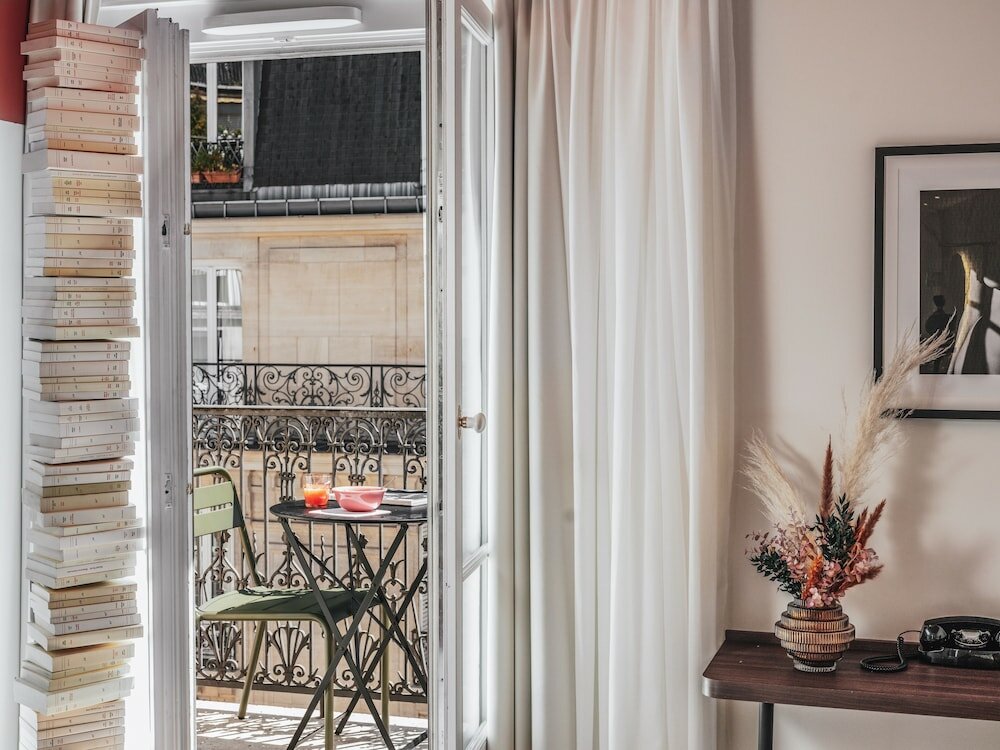 Фото Seven Hotel Paris