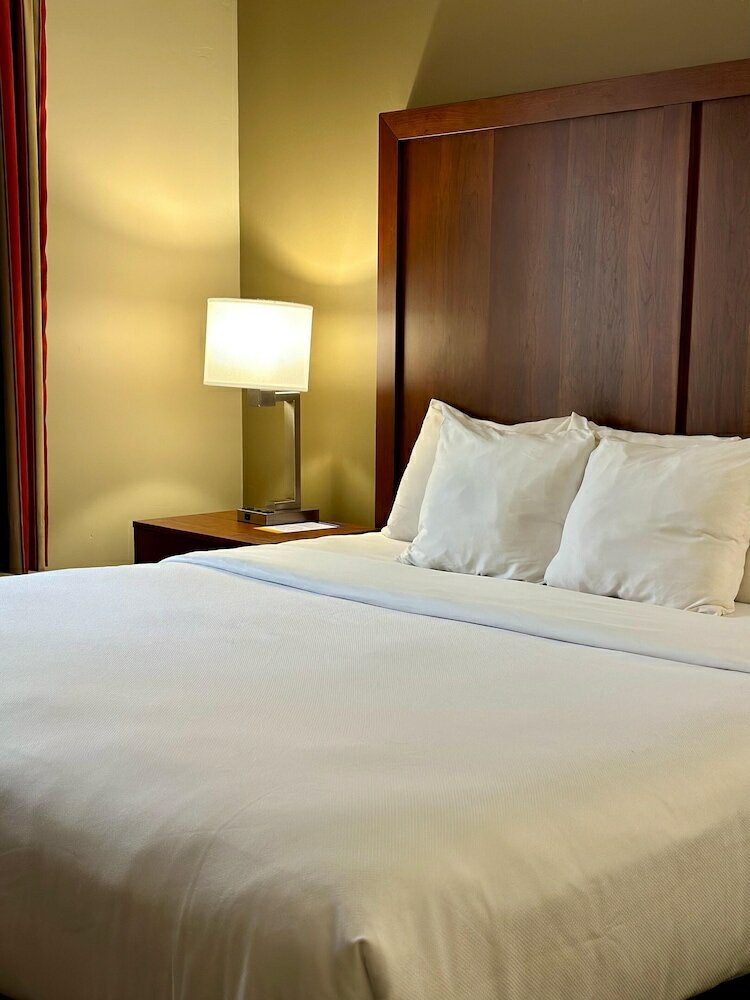 Фото Comfort Inn Ogden near Event Center